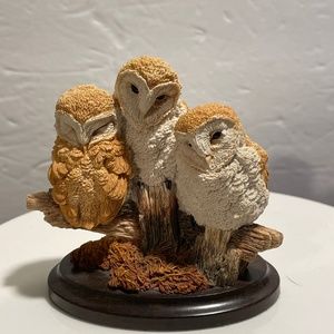 Realistic Barn Owlets Sculpture/Figurine Hand-Crafted in England "Early Days"